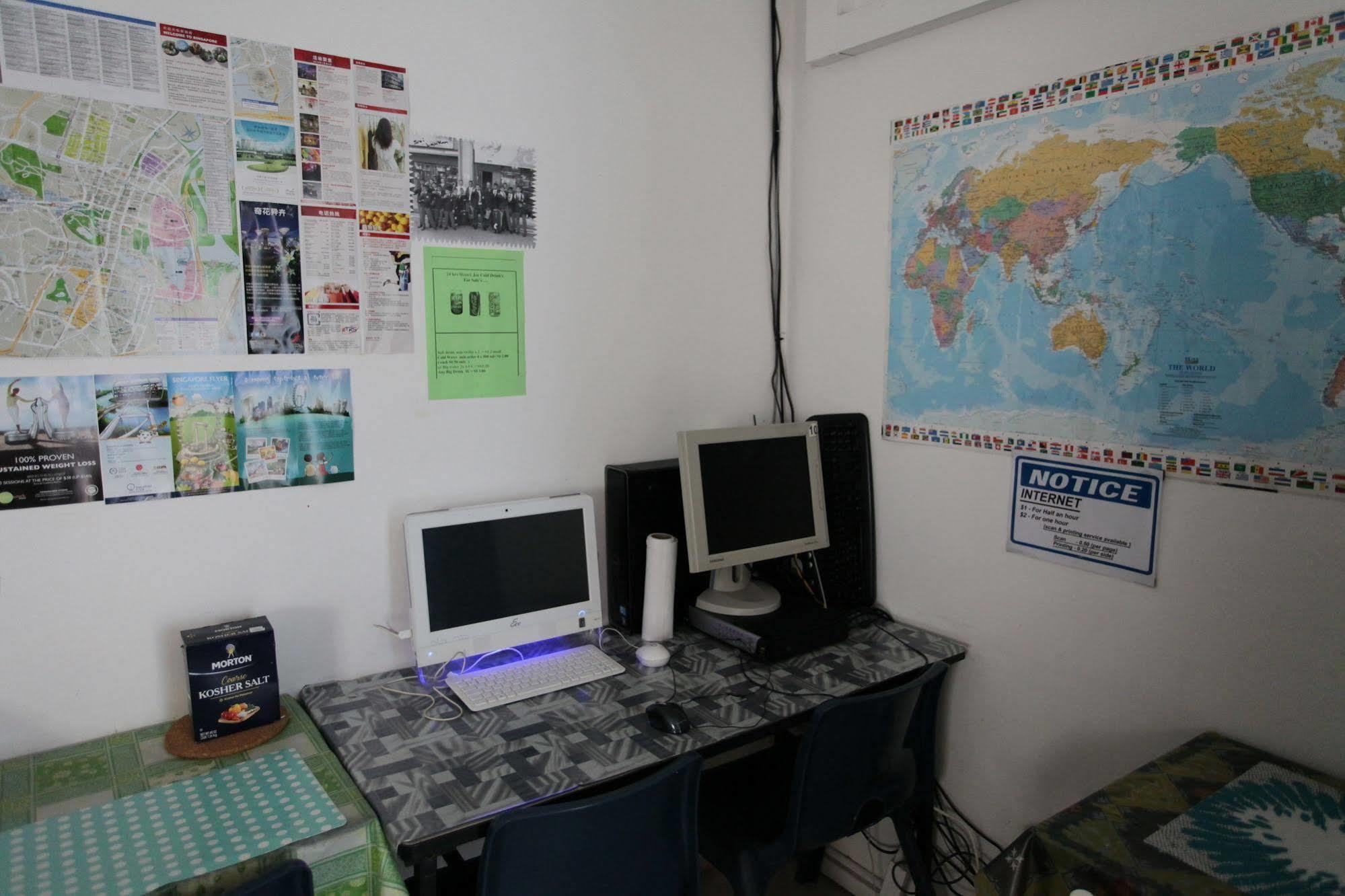 May & May Student Hostel Singapore Exterior photo